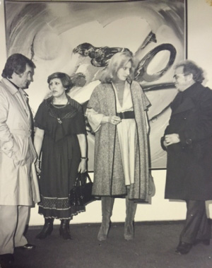 A. Bertrand e L. Strani col Dott. Renzo Cortina alla Personale Galleria Mioccio, Milano - Brera, 1976